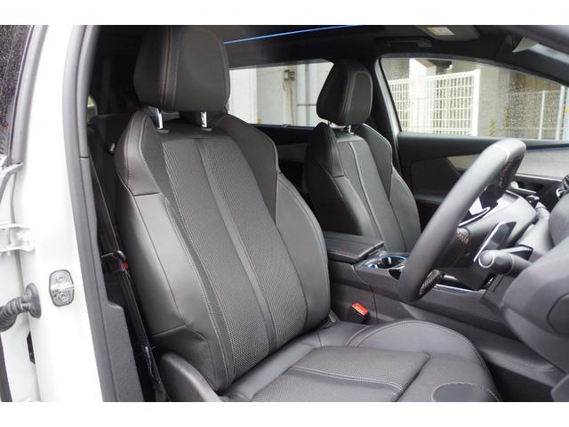 PEUGEOT 5008 GT BLUE HDI