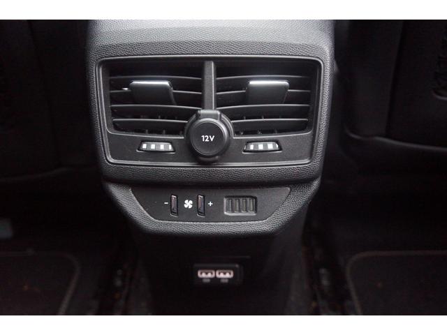 PEUGEOT 5008 GT BLUE HDI