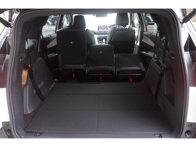 PEUGEOT 5008 GT BLUE HDI