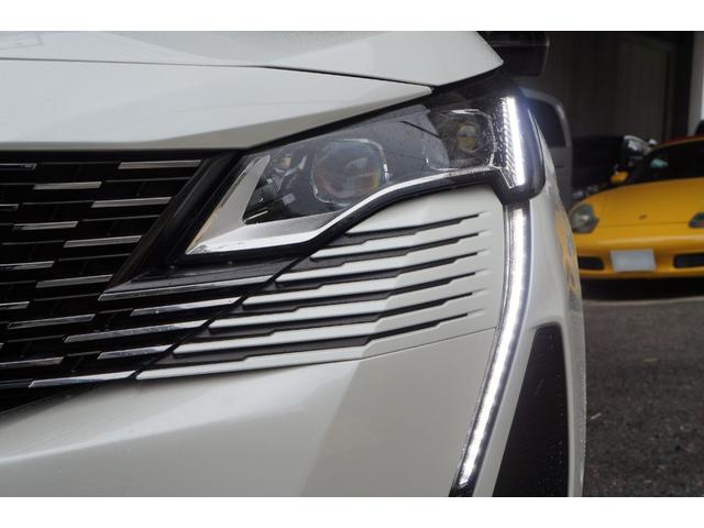 PEUGEOT 5008 GT BLUE HDI