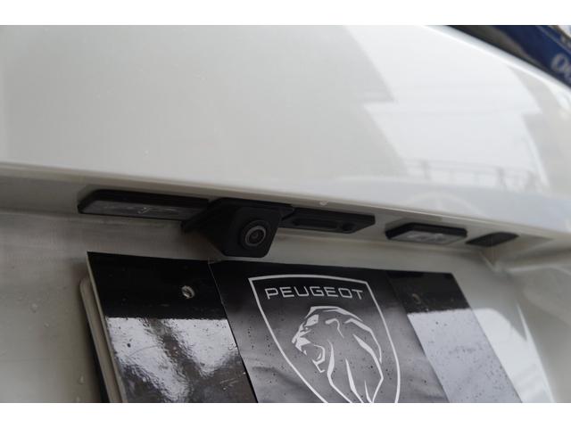 PEUGEOT 5008 GT BLUE HDI