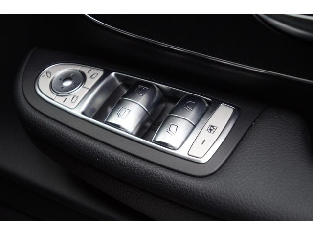 Vクラス V220d マルコポーロホライゾン 正規D車 1オーナー インテリLED MBUXHDDナビ地デジ 360°カメラ 両側電動スライドドア 電動リアゲート ポップアップルーフ フルフラット3列目シート サイドタープ ABA BSA LKA(28枚目)