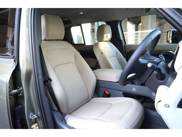 ディフェンダー １１０Ｓ　Ｄ３００　ブラックエクステリアＰＫＧ　正規Ｄ車　ＬＥＤ　インタラクティブドライバーディスプレイ　エイコーン革シート　デジタルメーター＆インナーミラー　純正２０インチＡＷ　ＡＣＣ　ＬＫＡ　ＢＳＭ　ＲＴＭ　ＨＤＣ　カープレイ＆オート　Ｓキー（12枚目）