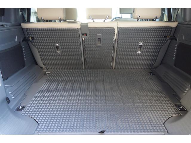 ディフェンダー １１０Ｓ　Ｄ３００　ブラックエクステリアＰＫＧ　正規Ｄ車　ＬＥＤ　インタラクティブドライバーディスプレイ　エイコーン革シート　デジタルメーター＆インナーミラー　純正２０インチＡＷ　ＡＣＣ　ＬＫＡ　ＢＳＭ　ＲＴＭ　ＨＤＣ　カープレイ＆オート　Ｓキー（17枚目）