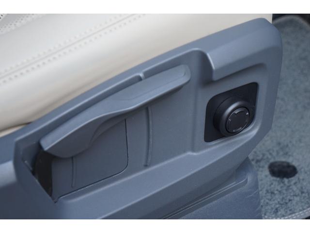 ディフェンダー １１０Ｓ　Ｄ３００　ブラックエクステリアＰＫＧ　正規Ｄ車　ＬＥＤ　インタラクティブドライバーディスプレイ　エイコーン革シート　デジタルメーター＆インナーミラー　純正２０インチＡＷ　ＡＣＣ　ＬＫＡ　ＢＳＭ　ＲＴＭ　ＨＤＣ　カープレイ＆オート　Ｓキー（26枚目）