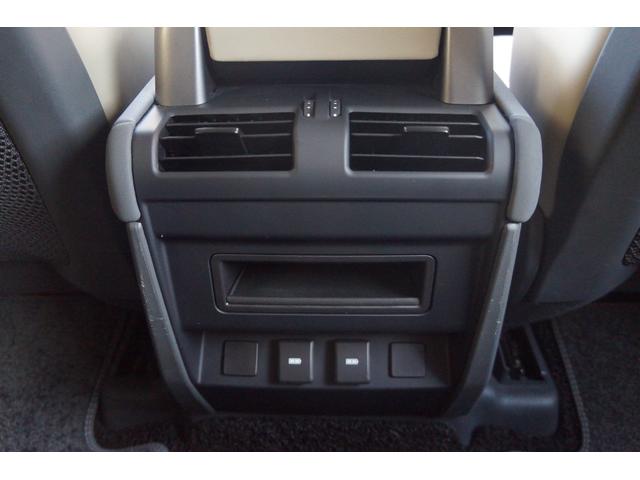 ディフェンダー １１０Ｓ　Ｄ３００　ブラックエクステリアＰＫＧ　正規Ｄ車　ＬＥＤ　インタラクティブドライバーディスプレイ　エイコーン革シート　デジタルメーター＆インナーミラー　純正２０インチＡＷ　ＡＣＣ　ＬＫＡ　ＢＳＭ　ＲＴＭ　ＨＤＣ　カープレイ＆オート　Ｓキー（45枚目）