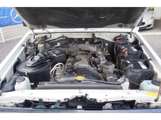 ランドクルーザー70 ZX ワンオーナー チルト&スライディングサンルーフ デフロック 背面スペアタイヤ サイドステップ パワーステアリング パワーウインドー 集中ドアロック チップアップシート マニュアルエアコン リアヒーター(17枚目)