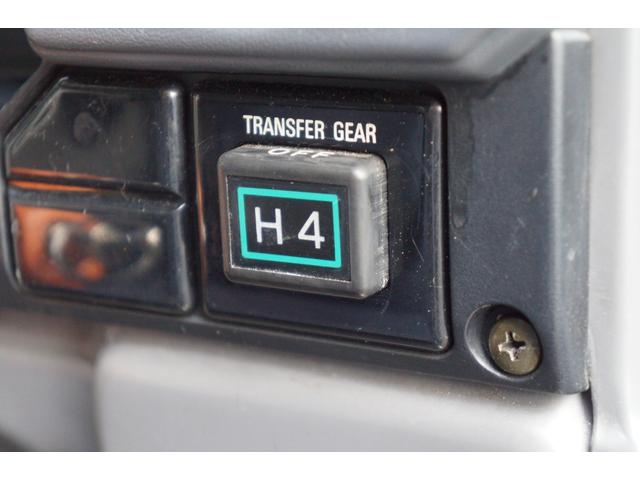 ランドクルーザー70 ZX ワンオーナー チルト&スライディングサンルーフ デフロック 背面スペアタイヤ サイドステップ パワーステアリング パワーウインドー 集中ドアロック チップアップシート マニュアルエアコン リアヒーター(30枚目)