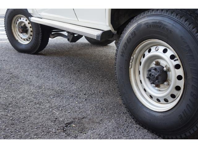 ランドクルーザー70 ZX ワンオーナー チルト&スライディングサンルーフ デフロック 背面スペアタイヤ サイドステップ パワーステアリング パワーウインドー 集中ドアロック チップアップシート マニュアルエアコン リアヒーター(65枚目)