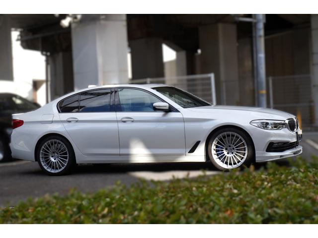 D5 S リムジン オールラッド 正規D車 LED ベージュ革+ヒーター&AC ハーマンカードン SR Sクローズ 電動トランク i-Driveナビ HUD スマートキー 全方位カメラ ACC PCS LDW LKA ミラー型ETC(4枚目)