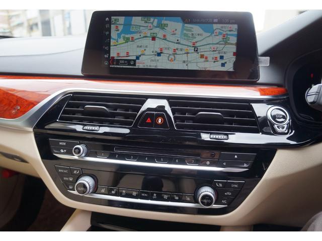 D5 S リムジン オールラッド 正規D車 LED ベージュ革+ヒーター&AC ハーマンカードン SR Sクローズ 電動トランク i-Driveナビ HUD スマートキー 全方位カメラ ACC PCS LDW LKA ミラー型ETC(11枚目)