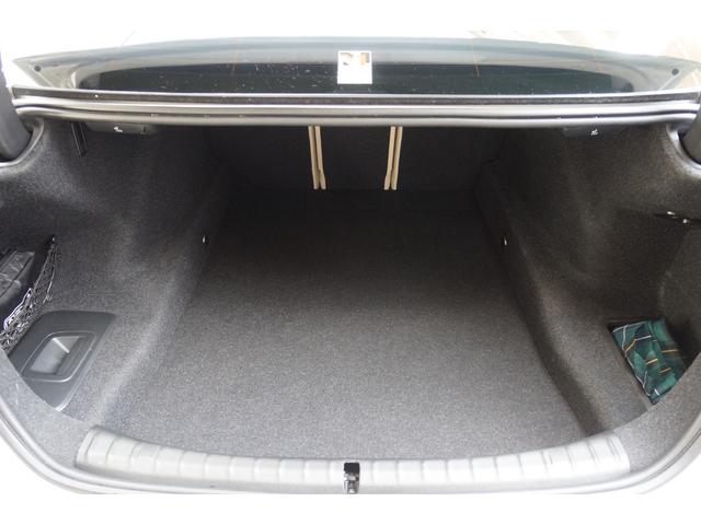 D5 S リムジン オールラッド 正規D車 LED ベージュ革+ヒーター&AC ハーマンカードン SR Sクローズ 電動トランク i-Driveナビ HUD スマートキー 全方位カメラ ACC PCS LDW LKA ミラー型ETC(17枚目)