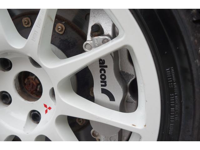 ランサー ＧＳＲエボＶＩトミーマキネンＥＤカラーリングＰ　１オーナー　Ｇｒ．Ａ三菱ワークステスト車カラーリング　ＯＭＰラリーアートステアリング　ラリーアートスポーツＥＣＵ　６速Ｍ／Ｔ　Ｆ．ａｌｃｏｎ／Ｒ．ＡＰキャリパー　ＬＳＤ　ラリーアート限定エンケイＡ／Ｗ（59枚目）