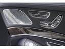 Ｓ５５０ロング　正規Ｄ車　ＡＭＧライン　ＬＥＤ　ＨＤＤナビ地Ｄ　３６０°カメラ　黒革シート＋Ａ／Ｃ　ＨＵＤ　ＳＲ　ハンズフリー電動トランク　ソフトクローズ　ＡＣＣ　ディストロ＋　ＢＳＭ　ＬＫＡ　ＲＣＰＡ　ブルメスター（25枚目）