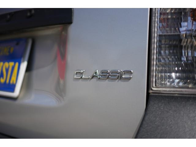 2.0クラシック SUBARISTAオリジナルカスタム VOLVO V50 キャンプ仕様 社外アルミ ラプターライナー塗装 Hellaフォグランプ 作業灯 ルーフキャリア 本革シート(13枚目)