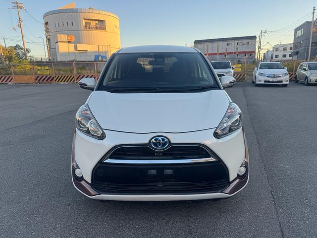 シエンタ ハイブリッドＧ（2枚目）