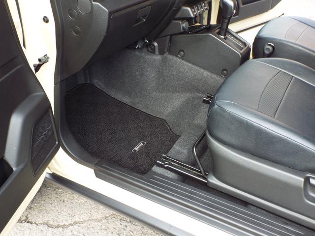 ジムニー ＸＣ　ジャオス足回り　ＤＥＡＮアルミ　オーバーフェンダー　社外前後バンパー　シートカバー　左右アームレスト　パナソニック１０インチナビＴＶ　バックカメラ　ＥＴＣ　前後ドラレコ　シートヒーター（39枚目）