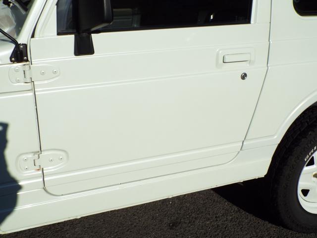 ジムニー ワイルドウインド 5速マニュアル 前後社外バンパー 前後ドラレコ ETC ルーフキャリア ユーザー買取車(29枚目)