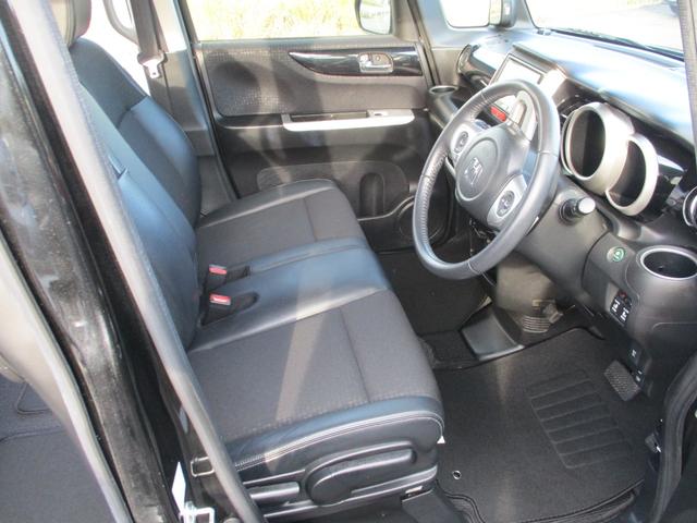 N-BOXカスタム G ターボSSパッケージ スマートキープッシュスタート、ナビ、バックカメラ、TV、両側パワースライドドア、HID、ETC、ターボ車、クルーズコントロール、パドルシフト、シティーブレーキアクティブシステム(9枚目)