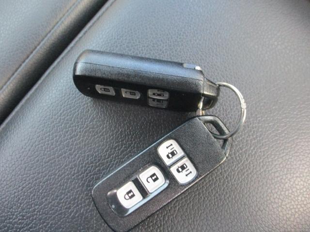 N-BOXカスタム G ターボSSパッケージ スマートキープッシュスタート、ナビ、バックカメラ、TV、両側パワースライドドア、HID、ETC、ターボ車、クルーズコントロール、パドルシフト、シティーブレーキアクティブシステム(15枚目)