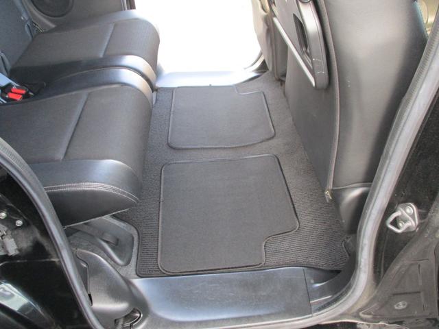 N-BOXカスタム G ターボSSパッケージ スマートキープッシュスタート、ナビ、バックカメラ、TV、両側パワースライドドア、HID、ETC、ターボ車、クルーズコントロール、パドルシフト、シティーブレーキアクティブシステム(20枚目)