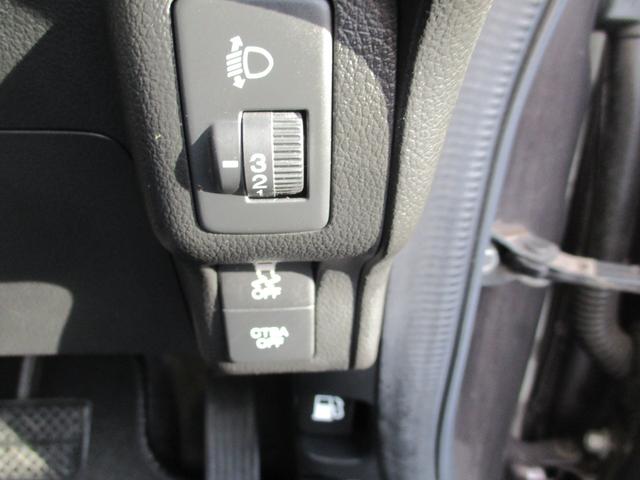 Ｎ－ＢＯＸ Ｇ　ＳＳパッケージ　スマートキープッシュスタート、両側パワースライドドア、ナビ、ＴＶ、バックカメラ、シティーブレーキアクティブシステム、（11枚目）