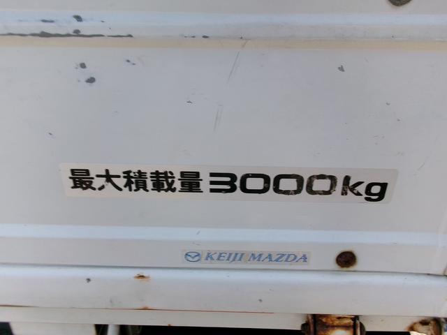 タイタントラック 　平ボディ　３トン　３ｔ積載　ミッション　ＭＴ　エルフＯＥＭ　ターボ車　１０尺ボディ　中低床　６速ＭＴ　２ｔ　２トン（17枚目）