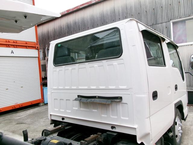 エルフトラック 　ダブルキャブダンプ　６人乗り　リアエアコン　車検令和８年６月まで　新明和製　スムーサー　ＡＴ　２トン２ｔ車　積載量１．７５　　車両総重量４８９０Ｋｇ　コボレーン（17枚目）