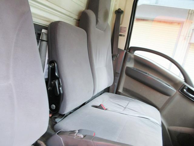 タイタントラック アルミバン 車検令和8年11月まで スムーサー AT 車両総重量4815Kg 内高229 ラッシング2段 2t車 2トン(18枚目)