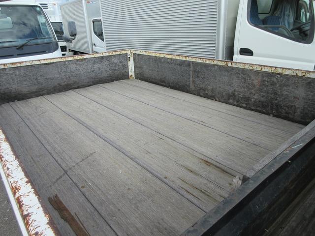 キャンター クレーン付　クレーン付平ボディ　３段ブーム　タダノ製クレーン　３方開　床鉄板　ミッション２トン　２ｔ　簡易クレーン（18枚目）