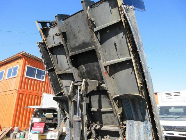 ファイター 　ダンプ　電動コボレーン　積載３．６５トン　ミッション　　前出しバンパー　６Ｍ６１　排ガス浄化作業なし　生エンジン　４トンダンプ　４ｔダンプ（16枚目）