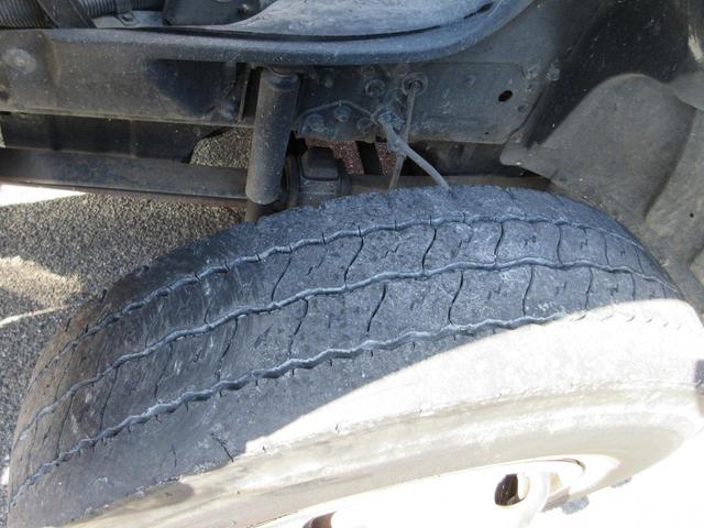 ファイター 　ダンプ　電動コボレーン　積載３．６５トン　ミッション　　前出しバンパー　６Ｍ６１　排ガス浄化作業なし　生エンジン　４トンダンプ　４ｔダンプ（30枚目）