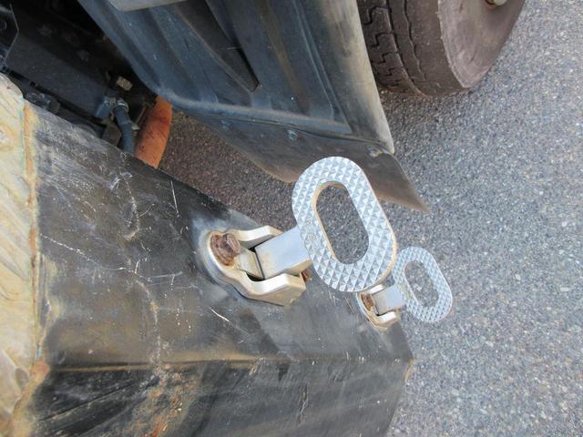 ファイター 　ダンプ　電動コボレーン　積載３．６５トン　ミッション　　前出しバンパー　６Ｍ６１　排ガス浄化作業なし　生エンジン　４トンダンプ　４ｔダンプ（34枚目）