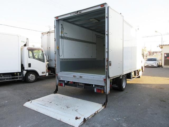 エルフトラック 　アルミバン　５ｍボディ　ワイドロング　ＰＧ付　パワーゲート　サイド扉　ラッシング２段　２ｔ　２トン車　ターボ車　ミッション　ＭＴ車　日本フルハーフ製（8枚目）