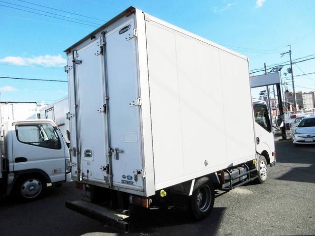 アトラストラック 　バン　トラック　オートマ　ＡＴ車　ラッシング　積載１．２５　総重量３７６５Ｋｇディーゼル　バックカメラ　２トン　２ｔ（5枚目）