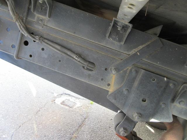 アトラストラック 　バン　トラック　オートマ　ＡＴ車　ラッシング　積載１．２５　総重量３７６５Ｋｇディーゼル　バックカメラ　２トン　２ｔ（31枚目）