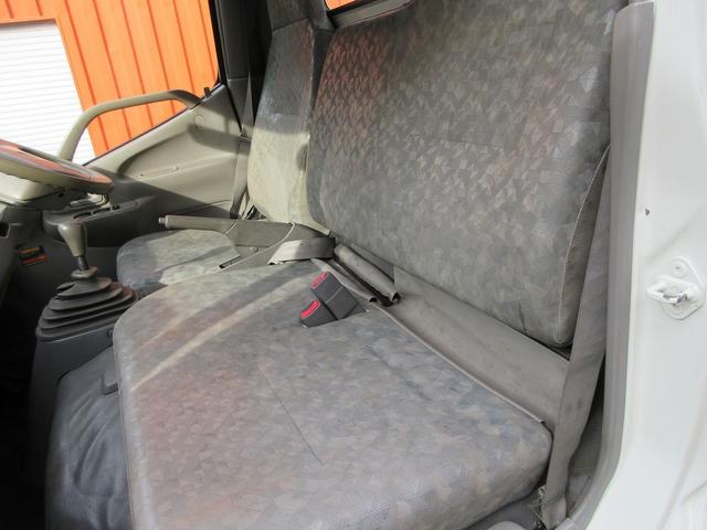 トヨエース トラック クレーン付き平ボディ 古河製4段ブーム ラジコン フックイン 積載2.75 3トン車 3t 車検R8年4月23日ミッション MT車(27枚目)