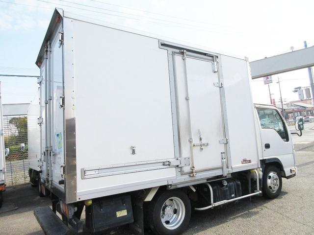 エルフトラック 冷蔵冷凍車 低温設定 -30度設定 両側サイド扉 ラッシング 菱重製 ミッション MT 床ステン 総重量4945Kg2トン 2t車(6枚目)