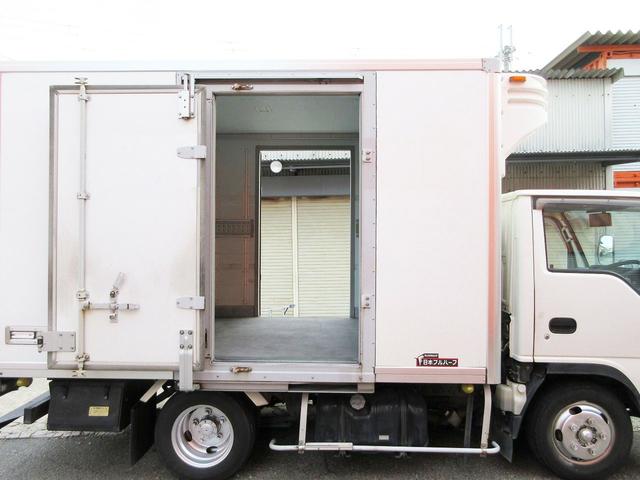 エルフトラック 冷蔵冷凍車 低温設定 -30度設定 両側サイド扉 ラッシング 菱重製 ミッション MT 床ステン 総重量4945Kg2トン 2t車(13枚目)