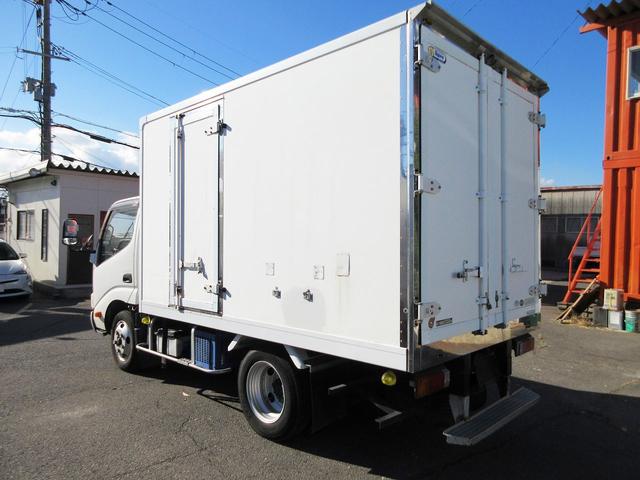 ダイナトラック 冷蔵冷凍車 低温設定 サイド扉 東プレ製 スタンバイ ミッション MT車 2t 2トン 2層式(6枚目)