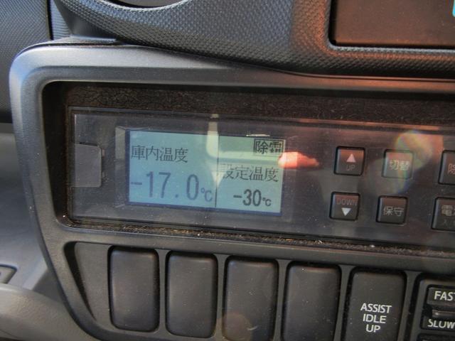ダイナトラック 冷蔵冷凍車 低温設定 サイド扉 東プレ製 スタンバイ ミッション MT車 2t 2トン 2層式(11枚目)