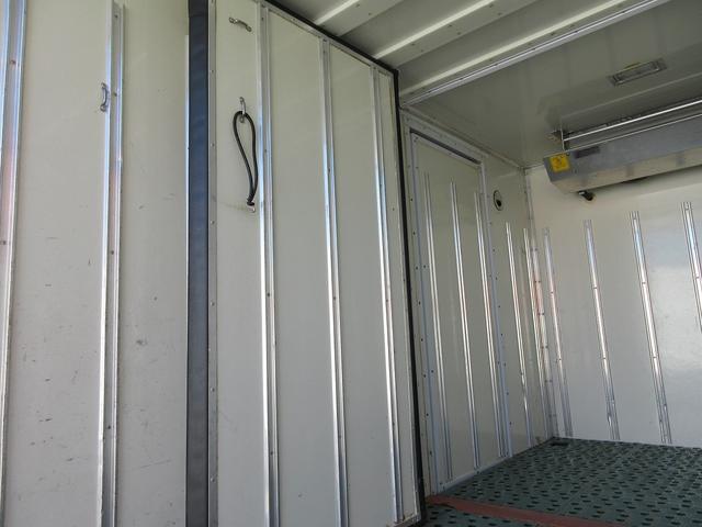 ダイナトラック 冷蔵冷凍車 低温設定 サイド扉 東プレ製 スタンバイ ミッション MT車 2t 2トン 2層式(16枚目)