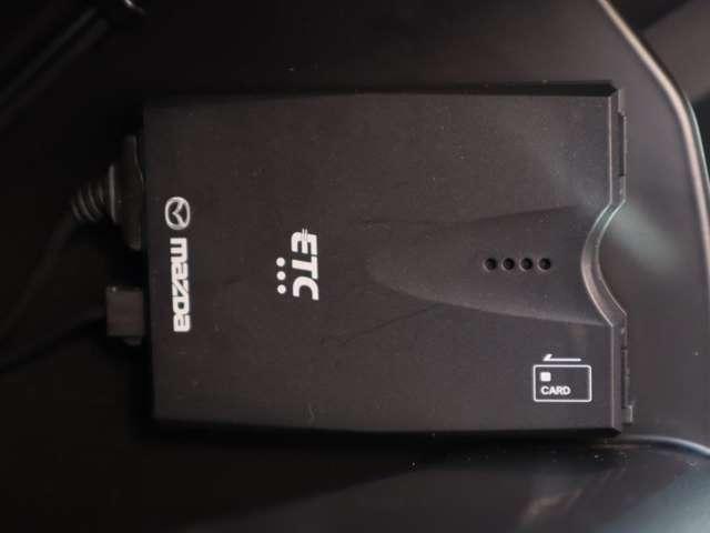 ＣＸ－８ ２．２　ＸＤ　ブラックトーン　エディション　ディーゼルターボ　マツダ認定中古車　衝突被害軽減ブレーキ　ＥＴ（11枚目）