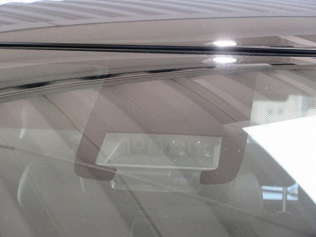 シエンタ Ｇ　セーフティーエディションＩＩ　フルセグ　メモリーナビ　ＤＶＤ再生　バックカメラ　衝突被害軽減システム　ＥＴＣ　両側電動スライド　ＬＥＤヘッドランプ　乗車定員７人　３列シート　ワンオーナー　アイドリングストップ（9枚目）