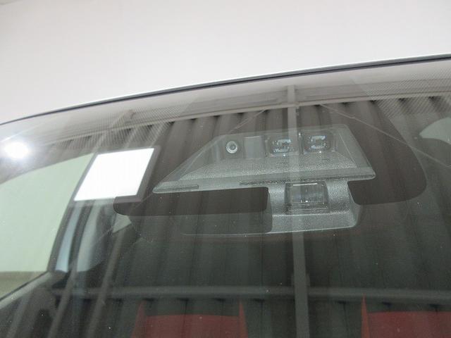 アクア Ｓ　フルセグ　メモリーナビ　ＤＶＤ再生　バックカメラ　衝突被害軽減システム　ＥＴＣ　ＬＥＤヘッドランプ　ワンオーナー（9枚目）