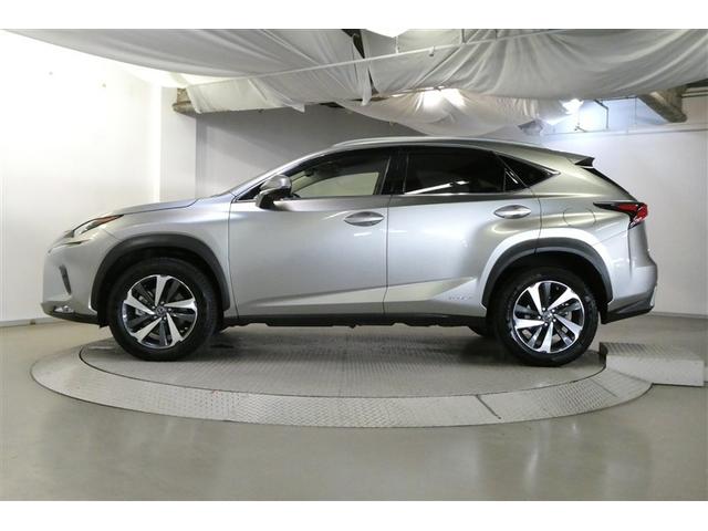 NX NX300h Iパッケージ 衝突回避システム ナビ&TV 地デジフルセグTV アルミホイール キーレス Bカメラ ミュージックプレイヤー接続可 メモリーナビ オ-トエアコン 横滑り防止装置 LEDヘッドランプ DVD再生 ABS(4枚目)