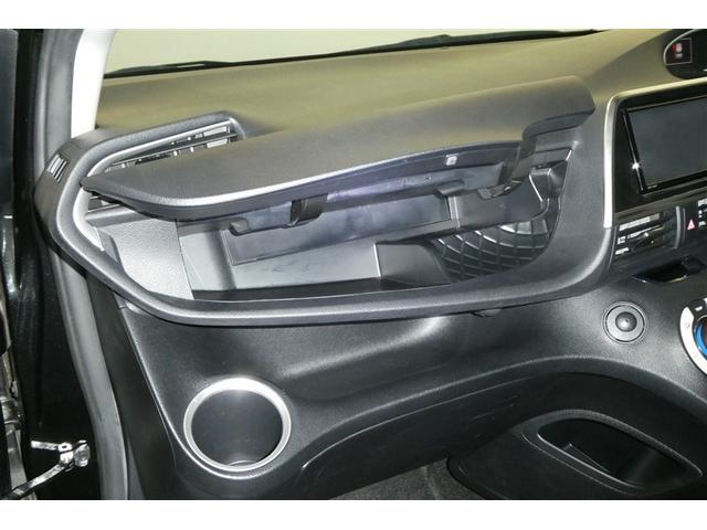 シエンタ ハイブリッド　Ｇ　セーフティーエディション　衝突軽減ブレーキ　スマキー　ＬＥＤヘッドライト　フルセグＴＶ　イモビライザー　クルーズコントロール　ウォークスルー　バックモニター　エアバッグ　横滑り防止装置　ナビ・ＴＶ　メモリナビ　ＡＢＳ　ＥＴＣ（38枚目）