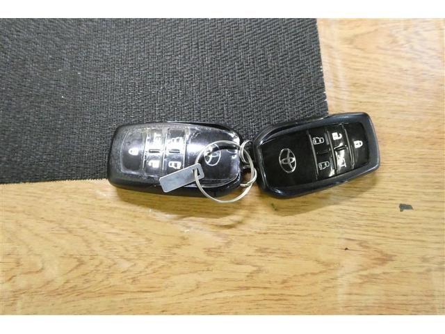 シエンタ ハイブリッド　Ｇ　セーフティーエディション　衝突軽減ブレーキ　スマキー　ＬＥＤヘッドライト　フルセグＴＶ　イモビライザー　クルーズコントロール　ウォークスルー　バックモニター　エアバッグ　横滑り防止装置　ナビ・ＴＶ　メモリナビ　ＡＢＳ　ＥＴＣ（40枚目）