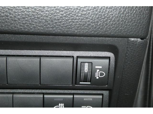 ヤリスクロス ハイブリッドＺ　インテリジェントキー　アルミホイル　ＬＥＤライト　リアカメラ　クルーズコントロール　横滑り防止システム　ナビＴＶ　メモリーナビゲーション　電動シ－ト　パワステ　オートエアコン　キーフリー　イモビライザ（28枚目）