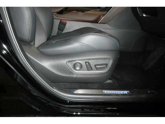 ハリアー Ｚ　盗難防止　パノラマルーフ　運転席パワーシート　地デジ　横滑防止装置　リアビューカメラ　ヘッドライトＬＥＤ　アルミホイール　Ｗエアバッグ　キーレス　ドラレコ付き　スマートキ－　サイドエアバッグ　エアコン（29枚目）